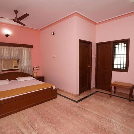 Lloyds Serviced Apartments,Krishna Street,T Nagar Chennai Bagian luar foto