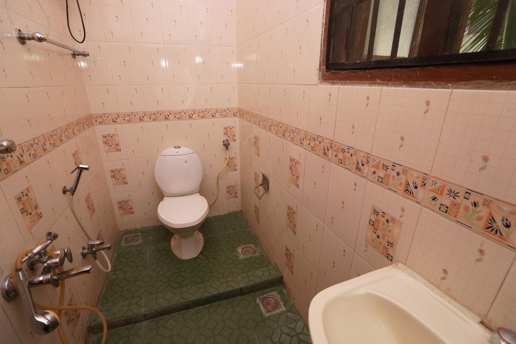 Lloyds Serviced Apartments,Krishna Street,T Nagar Chennai Bagian luar foto